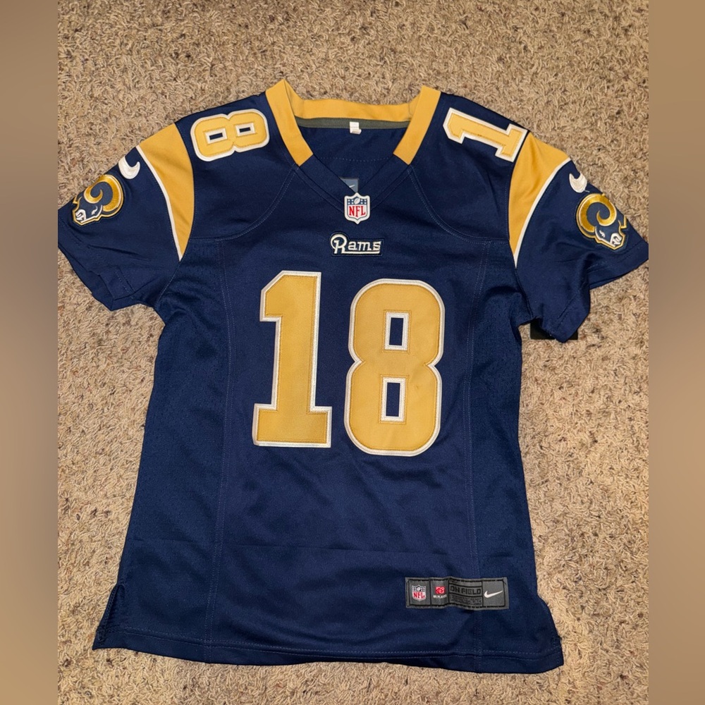 NWT NIKE NFL Rams Kupp #18 Kids Jersey Size Large